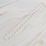Collier à longue chaîne en forme de cœur et de perles