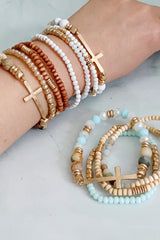 Juego de 4 pulseras de cuentas de piedra y madera.