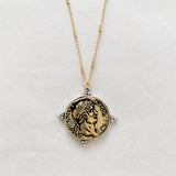 Collar de cadena con encanto de moneda romana
