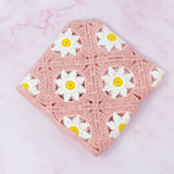Bandana au crochet marguerite rétro