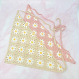 Bandana au crochet marguerite rétro
