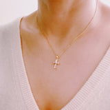 Mon cher collier croix de cristal
