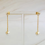 Dangling Pearl Earring