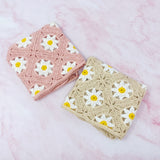 Bandana au crochet marguerite rétro