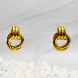 Pendientes Aldaba Dorada