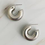 Boucles d'oreilles créoles pour tout le corps en plis