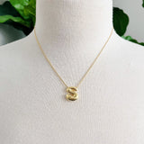 Collier initial lettre ballon