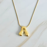 Collier initial lettre ballon