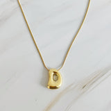 Collier initial lettre ballon