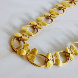 Collar vinculado a mariposa vintage