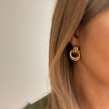 Pendientes Aldaba Dorada