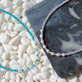 Collier ras du cou avec perles d'eau douce