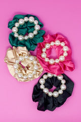 Ensemble chouchou en perles et satin