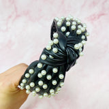 Diadema de cuero vegano perlado