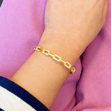 Brazalete abierto con eslabones alternativos