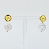 Boucles d'oreilles pendantes en perles de coquillage dorées
