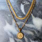 Collier initial à double chaîne