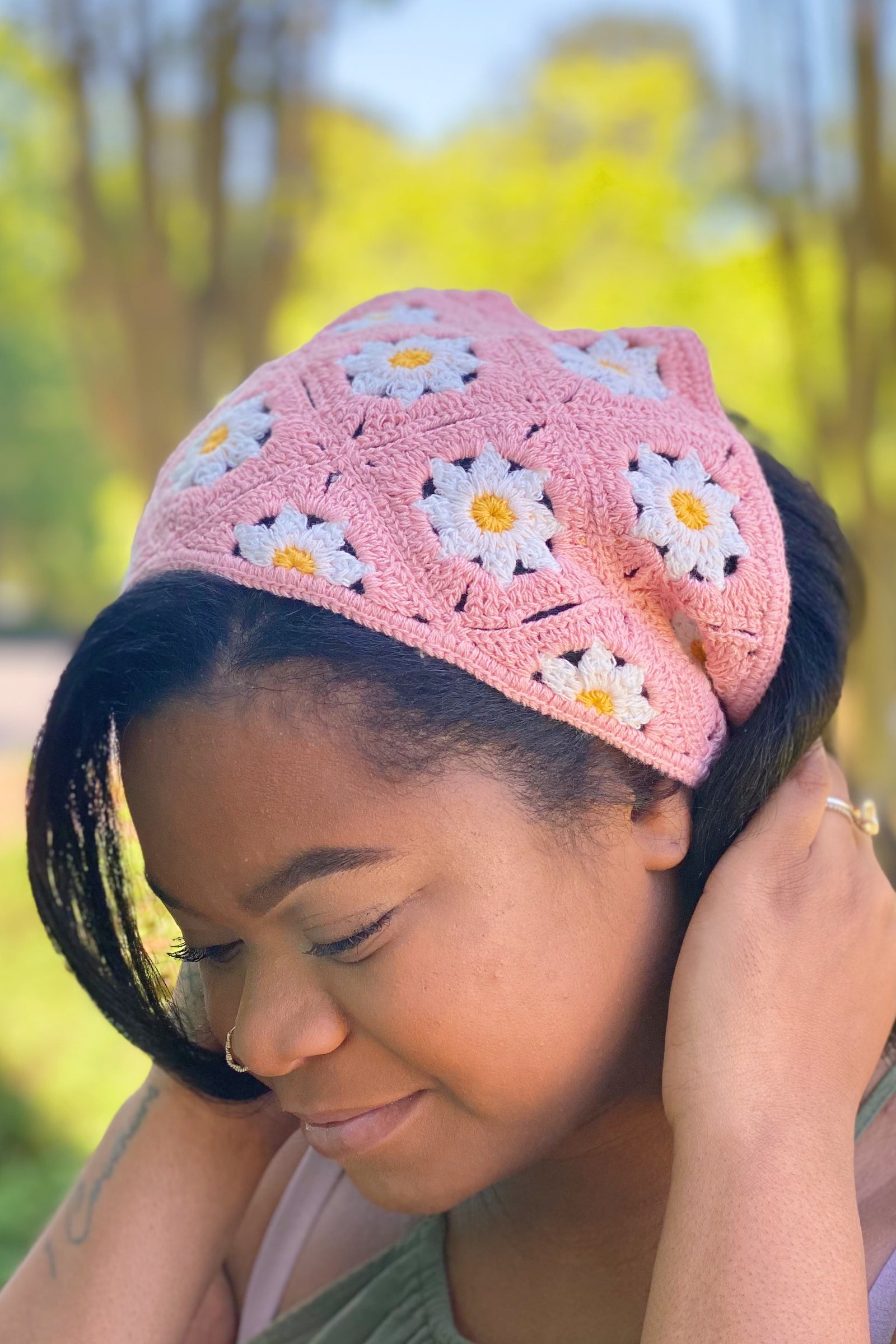 Retro Daisy Crochet Bandana – Ellisonyoung.com