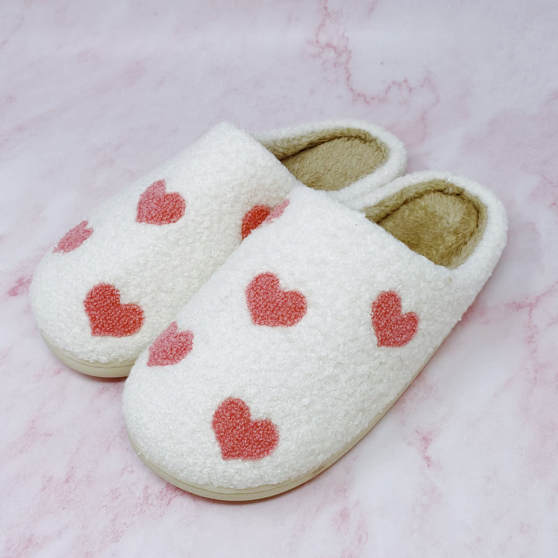 Pantuflas cómodas y acogedoras con forma de corazón