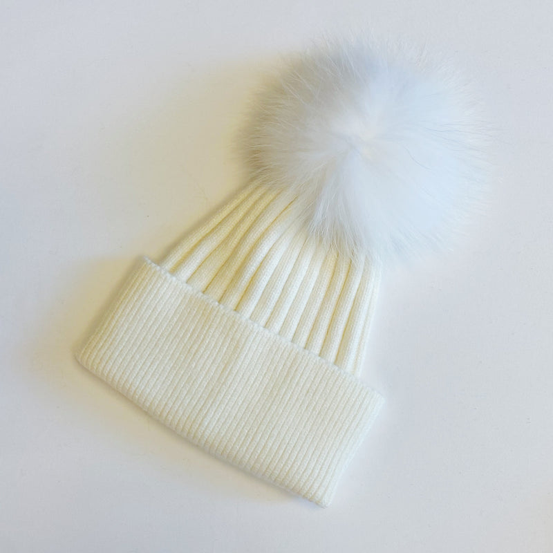 Gorro de lujo de piel auténtica de angora pura