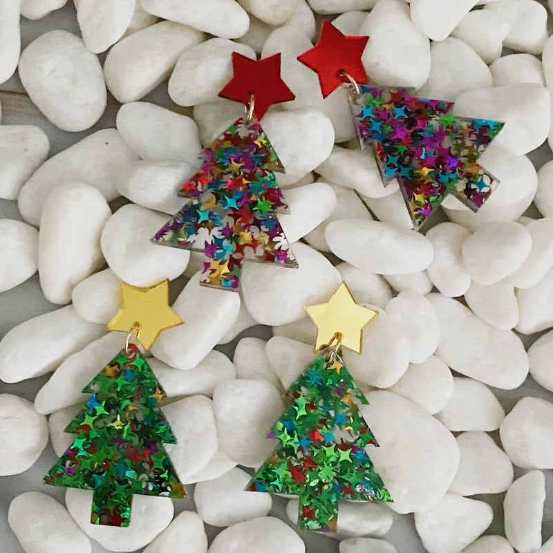 So Festive Stars On Tree Earrings