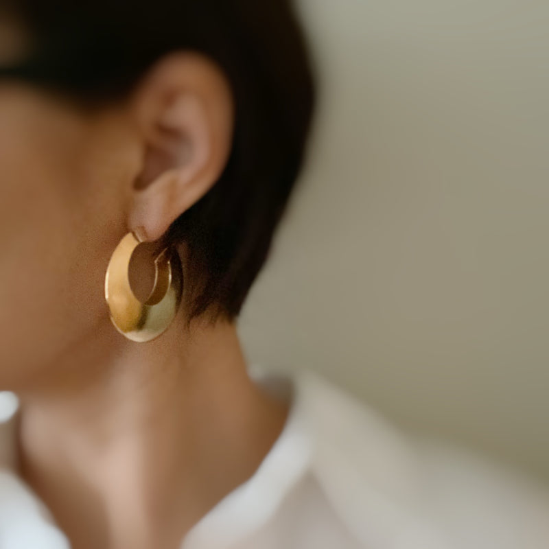 Light And Modern Hoop Earrings