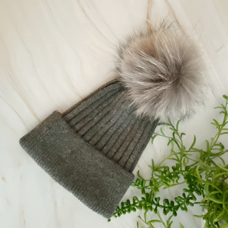 Gorro de lujo de piel auténtica de angora pura