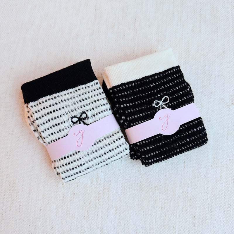 A Bow Over Stripes Socks Set