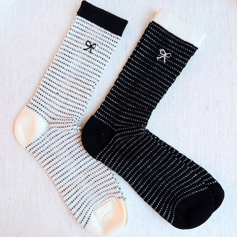 A Bow Over Stripes Socks Set