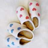 Pantuflas cómodas y acogedoras con forma de corazón