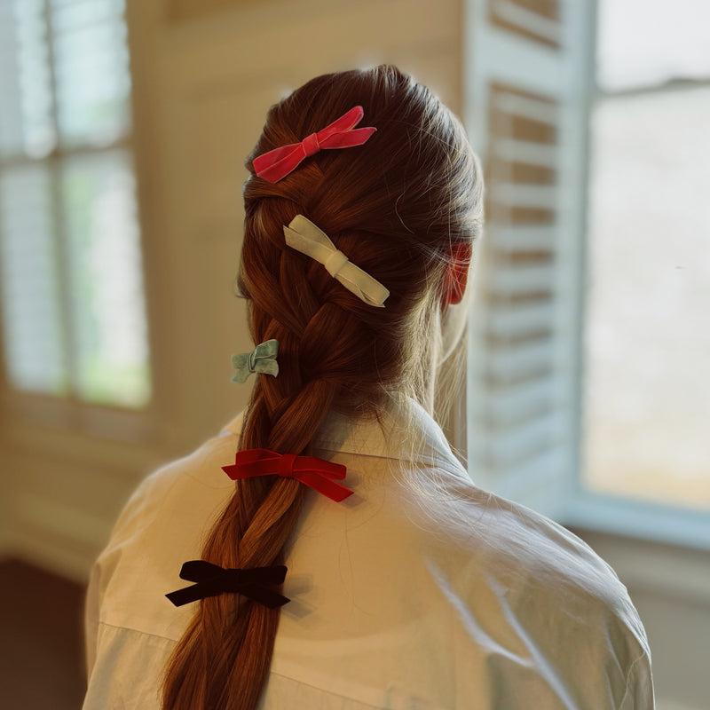 Adorable Velvet Bow Hair Clip Set Of 5