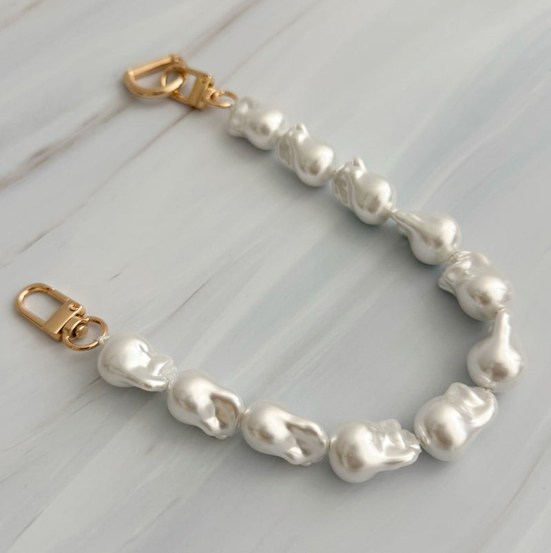 Modern Baroque Pearl Phone Lanyard