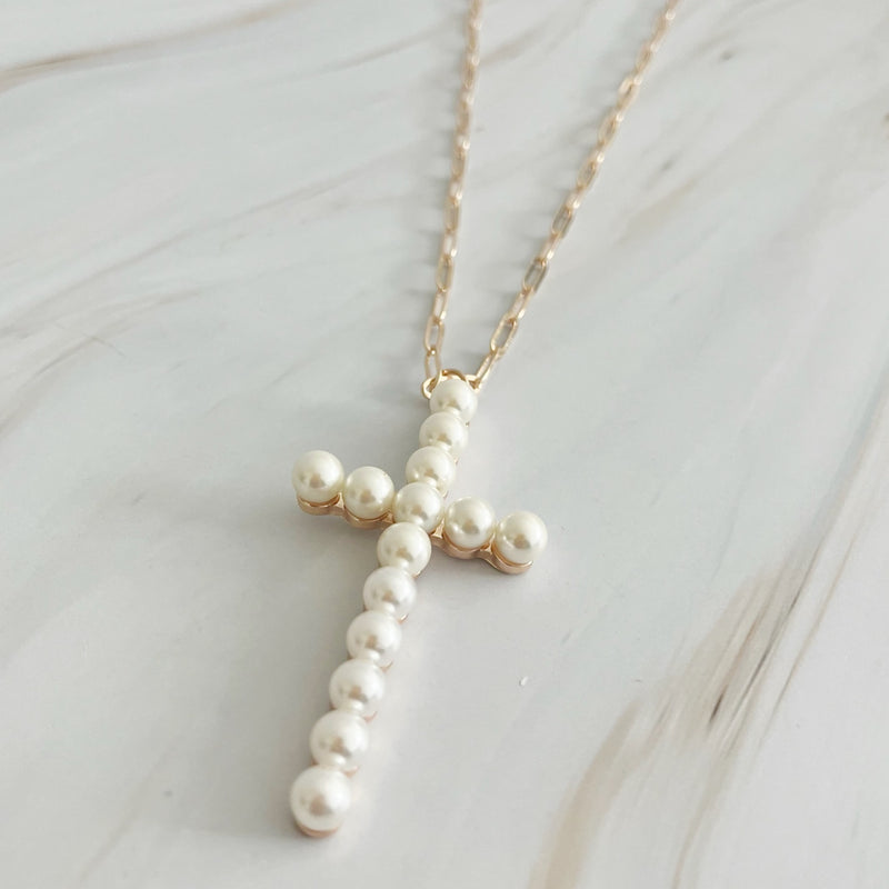 Collier chaîne à clip avec pendentif croix en perles