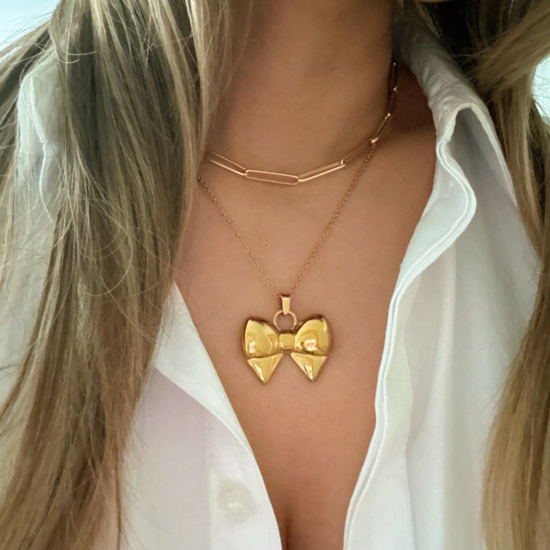 Puffy Bow Pendant Necklace