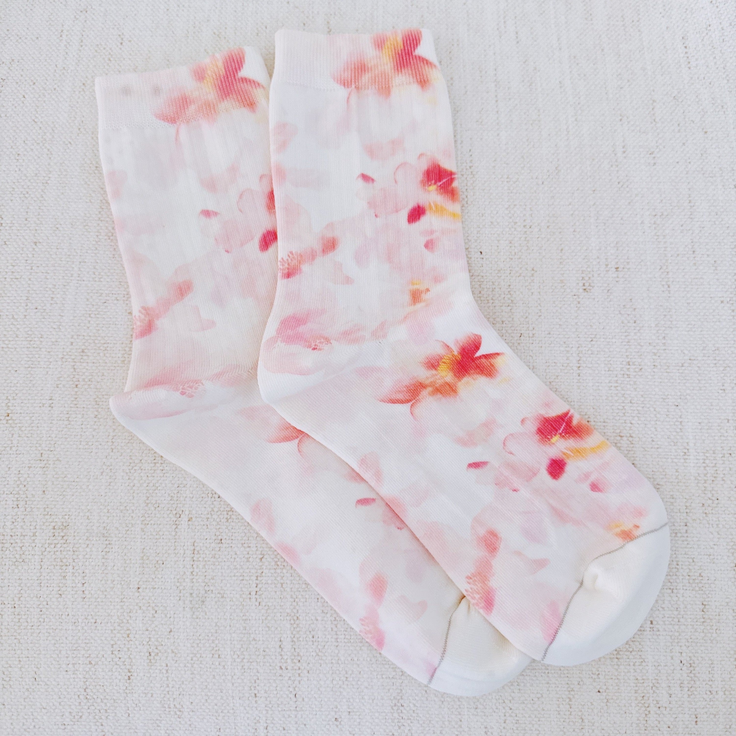 Romantic Watercolor Floral Socks – Ellisonyoung.com