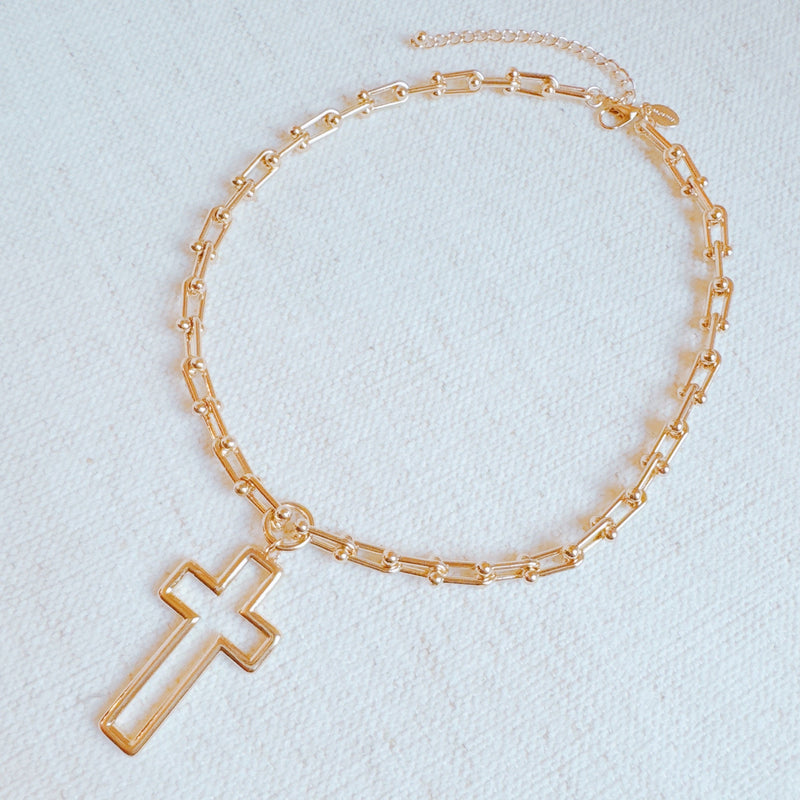 Stylish-Cross-Pendant-U-Chain-Necklace-In-Gold-whole-Piece