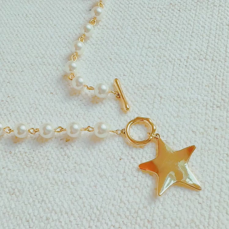 Molten Star Pearl Chain Necklace
