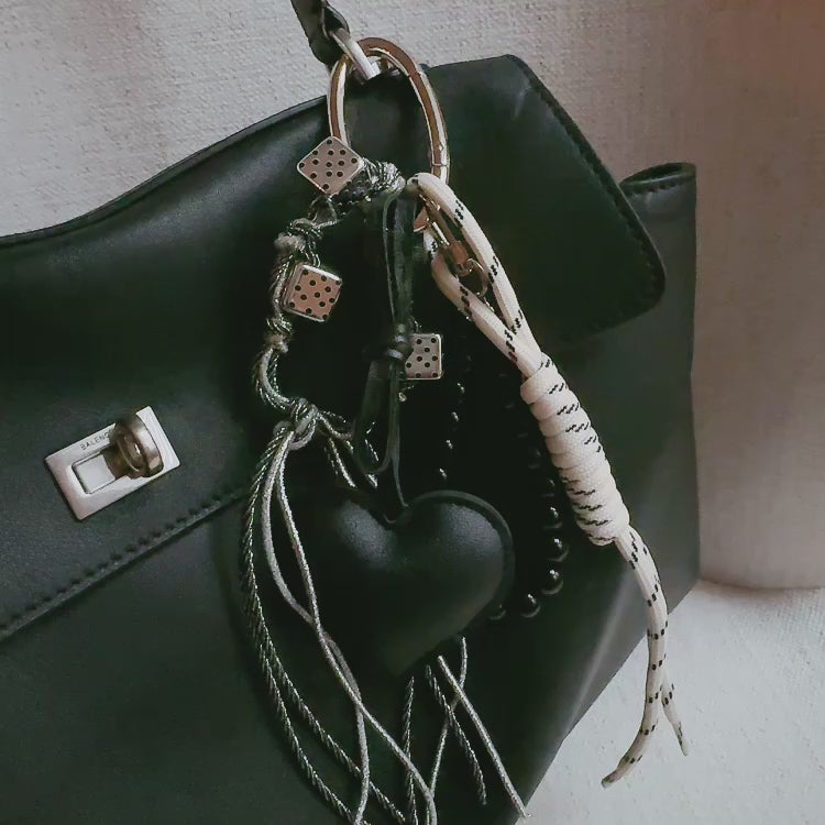 So-Chic-Bag-Charm