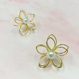 Flower Art With Pearl Stud Earrings