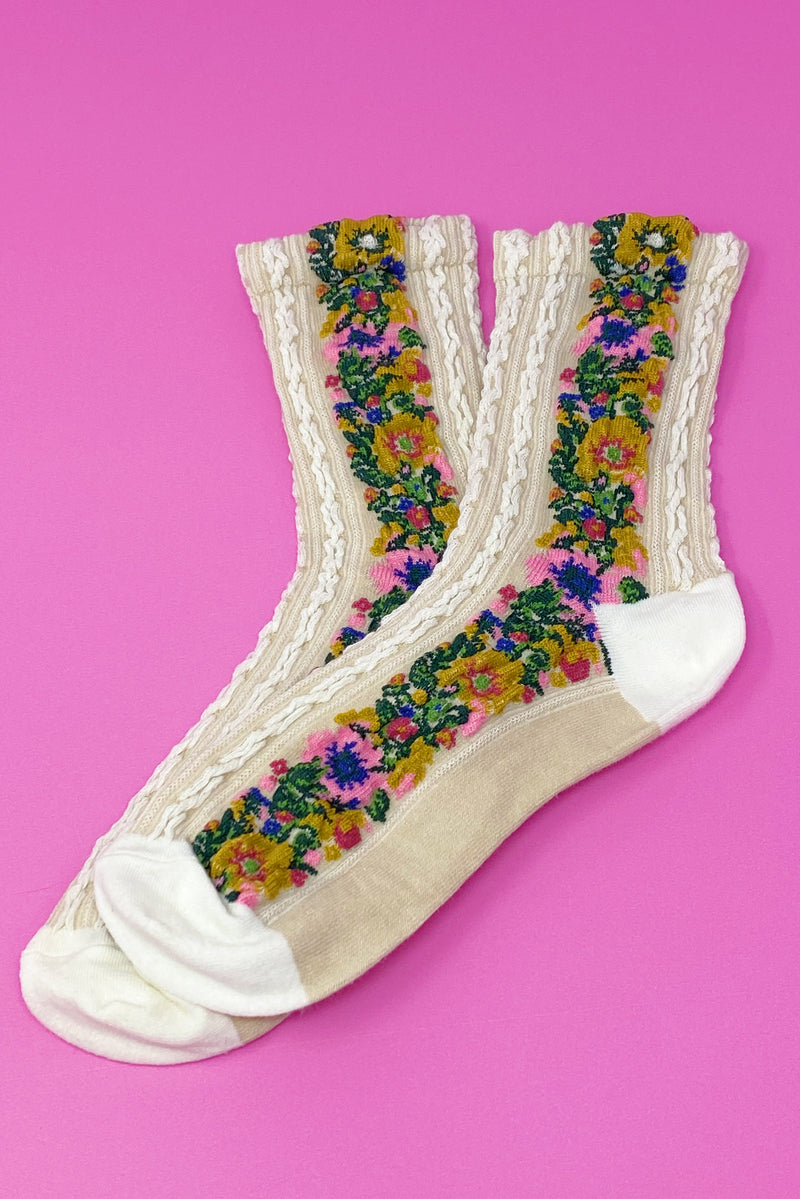 Noble Floral Beauty Socks